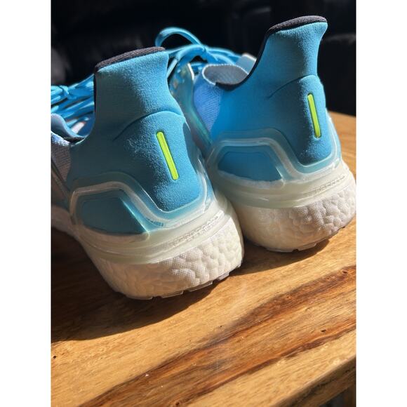 Adidas Ultraboost Primeblue Running Shoes Blue White Men’s Size 12 main image 10